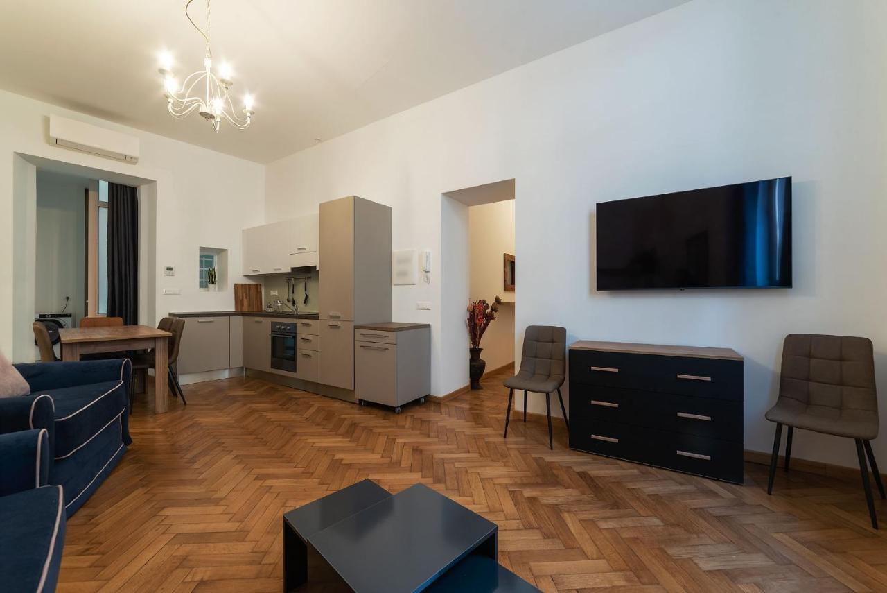 Cs Termini Nazionale Apartments Roma Eksteriør bilde