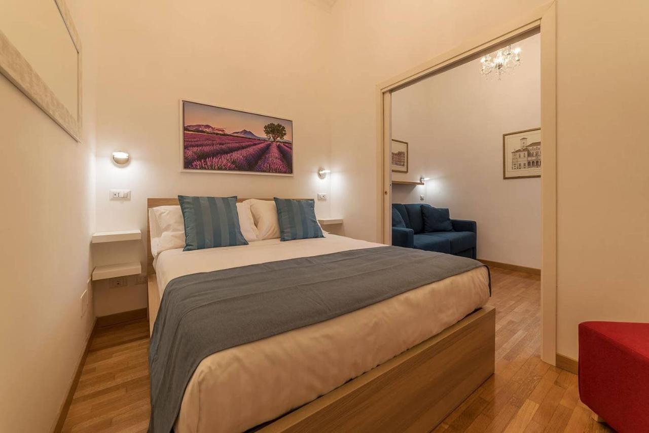 Cs Termini Nazionale Apartments Roma Eksteriør bilde